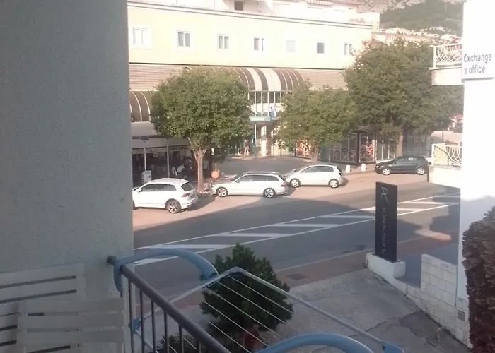 Near The Ines Апартаменти